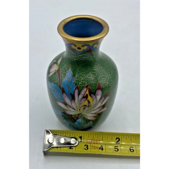Vintage Cloisonné Bud Vase 3" Green Enamel Brass Floral Design Miniature Retro - Picture 9 of 9